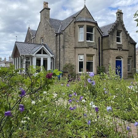Glen Lyon Lodge Bed And Breakfast 奈恩 外观 照片