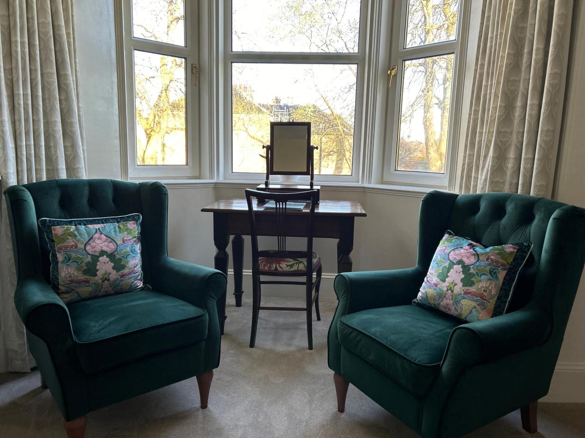 Glen Lyon Lodge Bed And Breakfast 奈恩 外观 照片