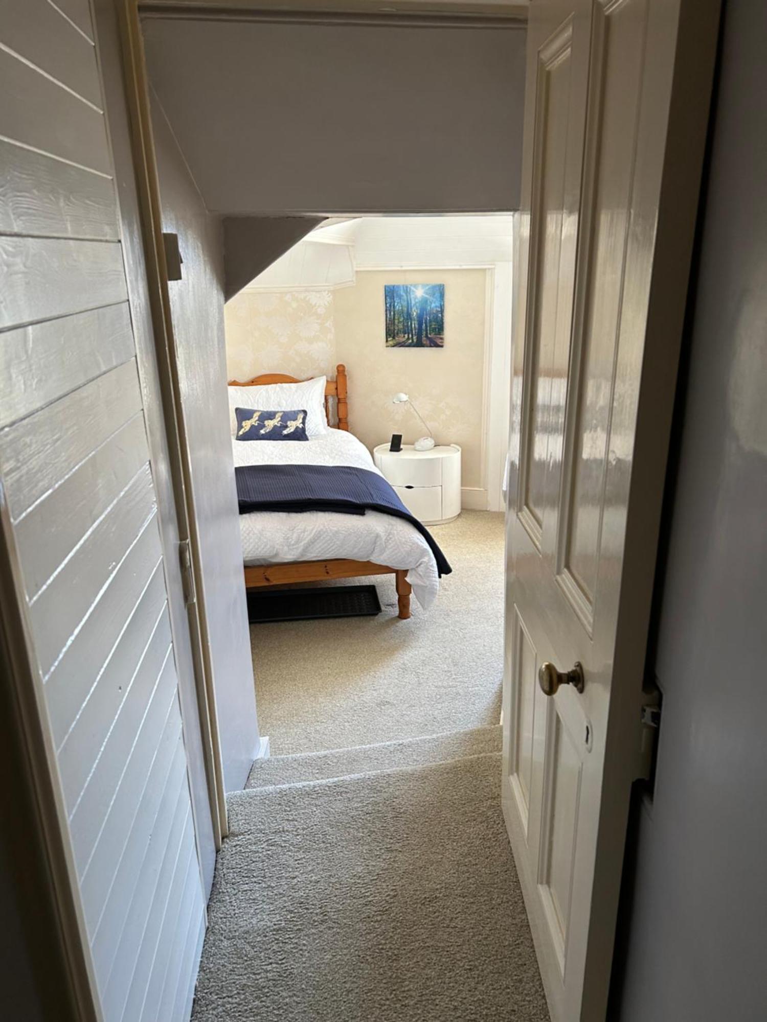 Glen Lyon Lodge Bed And Breakfast 奈恩 外观 照片