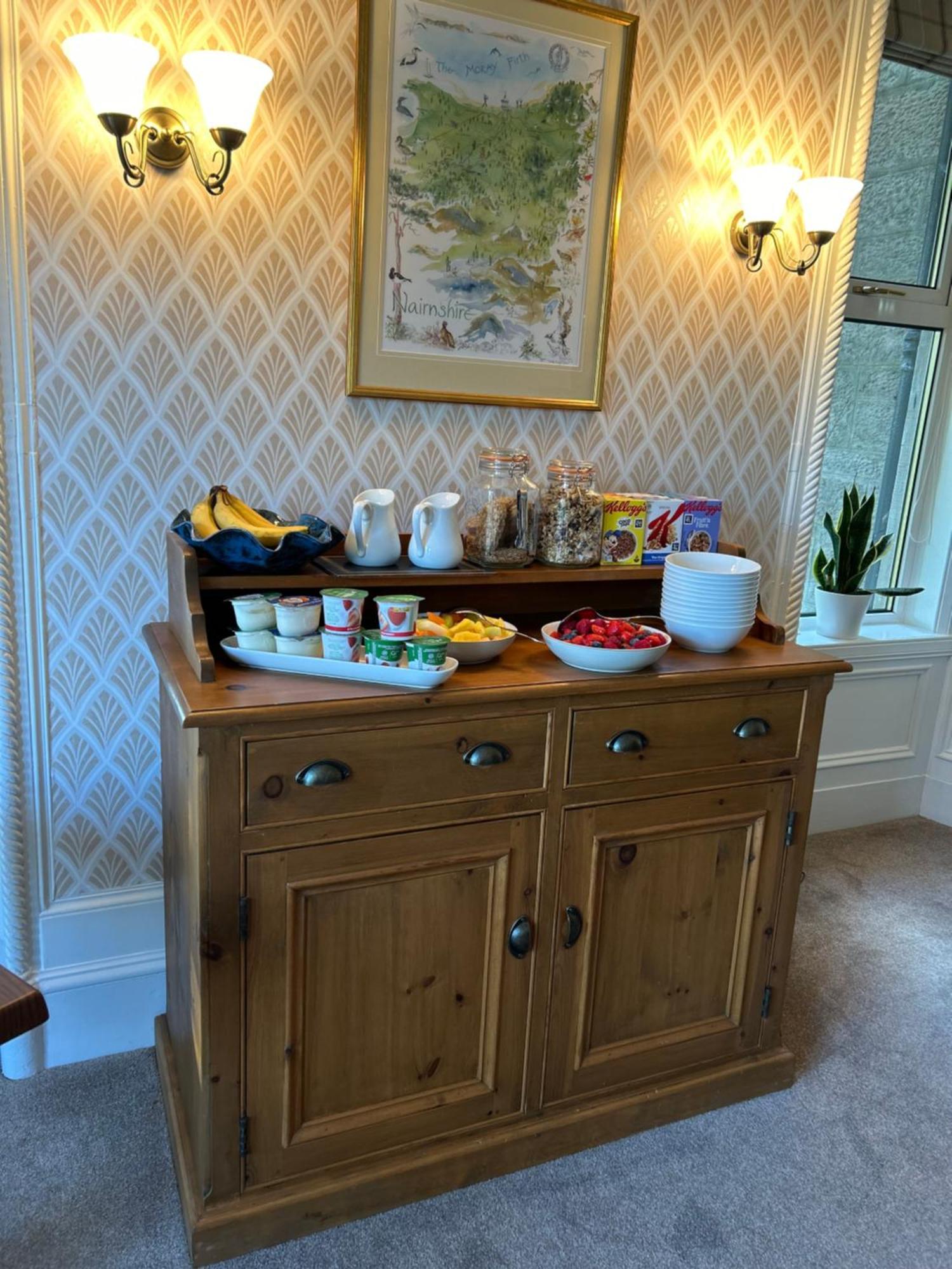 Glen Lyon Lodge Bed And Breakfast 奈恩 外观 照片